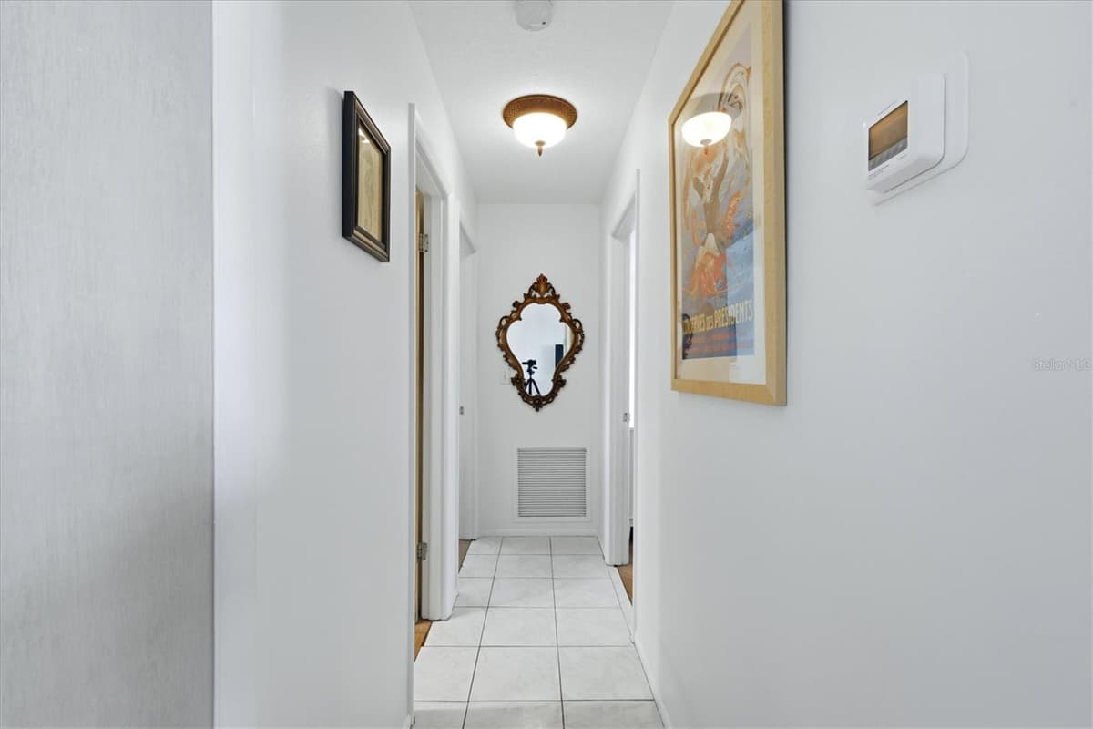 1027 BEACH MANOR CIRCLE — photo 21 of 98