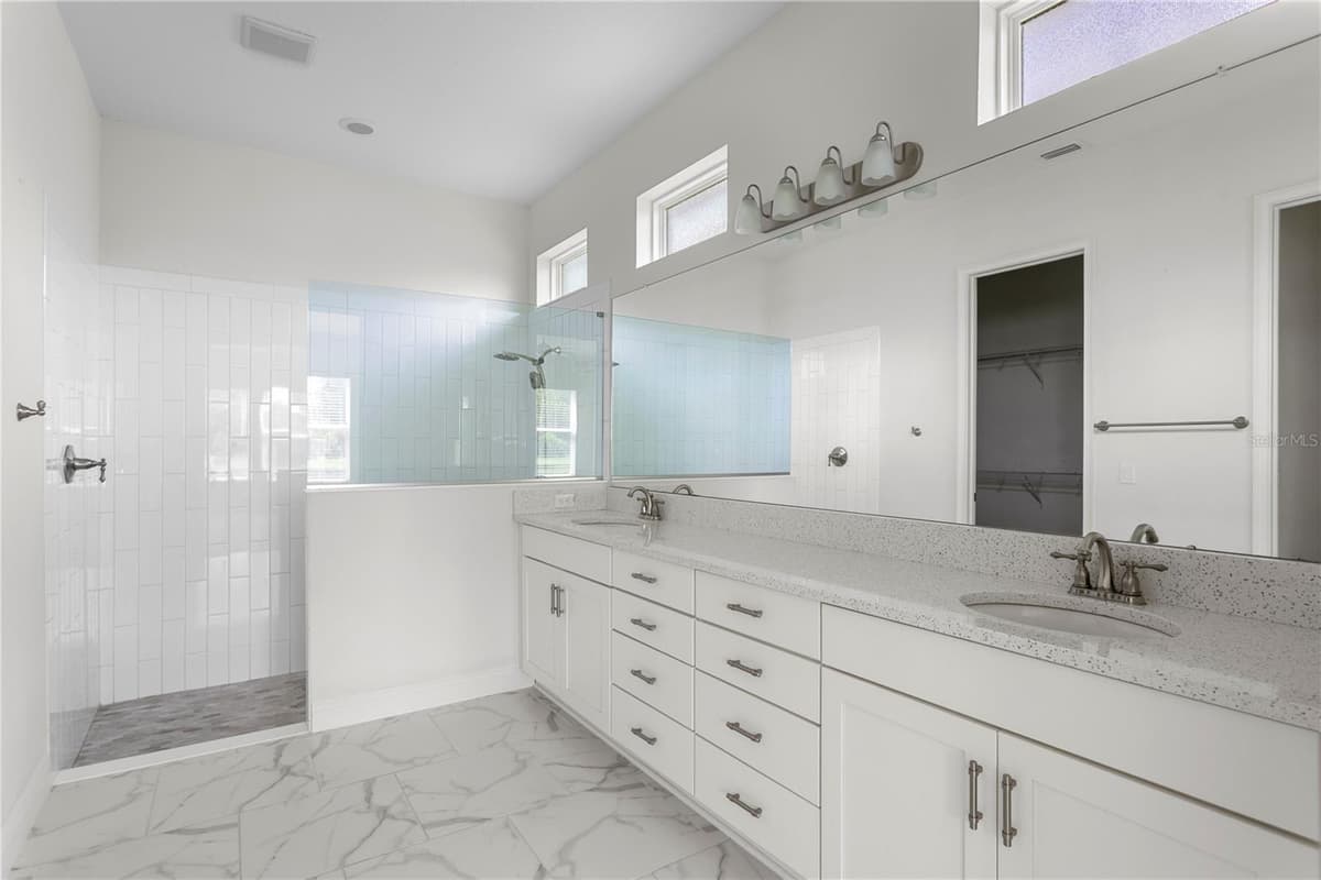 2160 SECRET COVE — photo 24 of 52