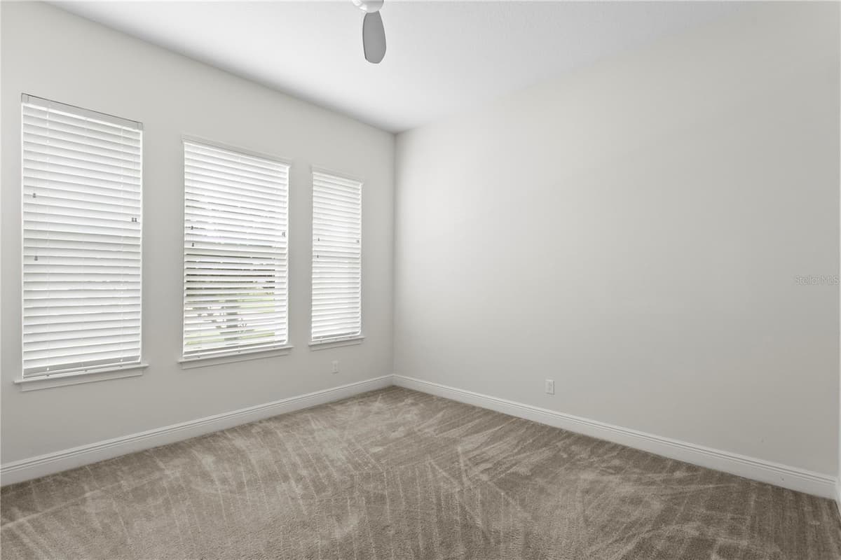 2160 SECRET COVE — photo 33 of 52