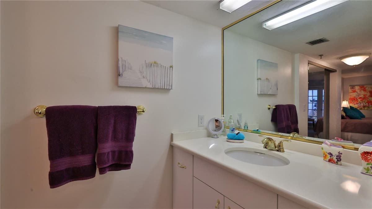 4139 ATLANTIC AVENUE — photo 16 of 81