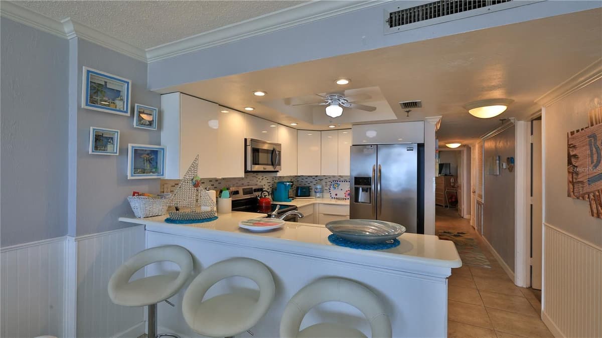4139 ATLANTIC AVENUE — photo 8 of 81