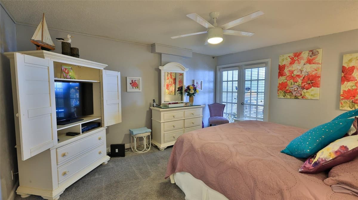4139 ATLANTIC AVENUE — photo 14 of 81