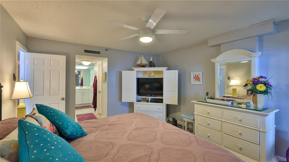 4139 ATLANTIC AVENUE — photo 73 of 81