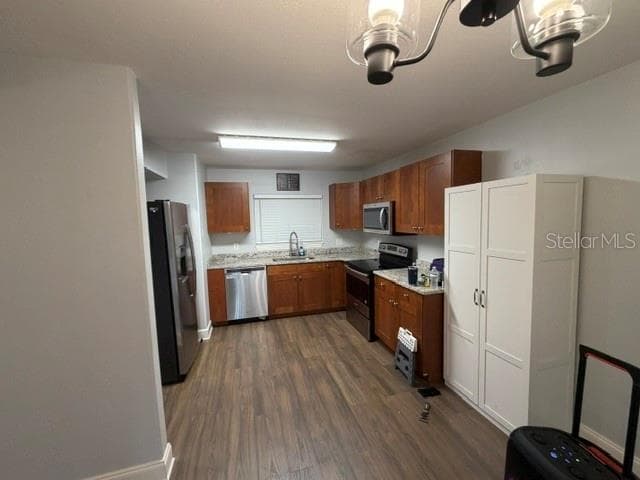7487 CANFORD COURT — photo 4 of 20