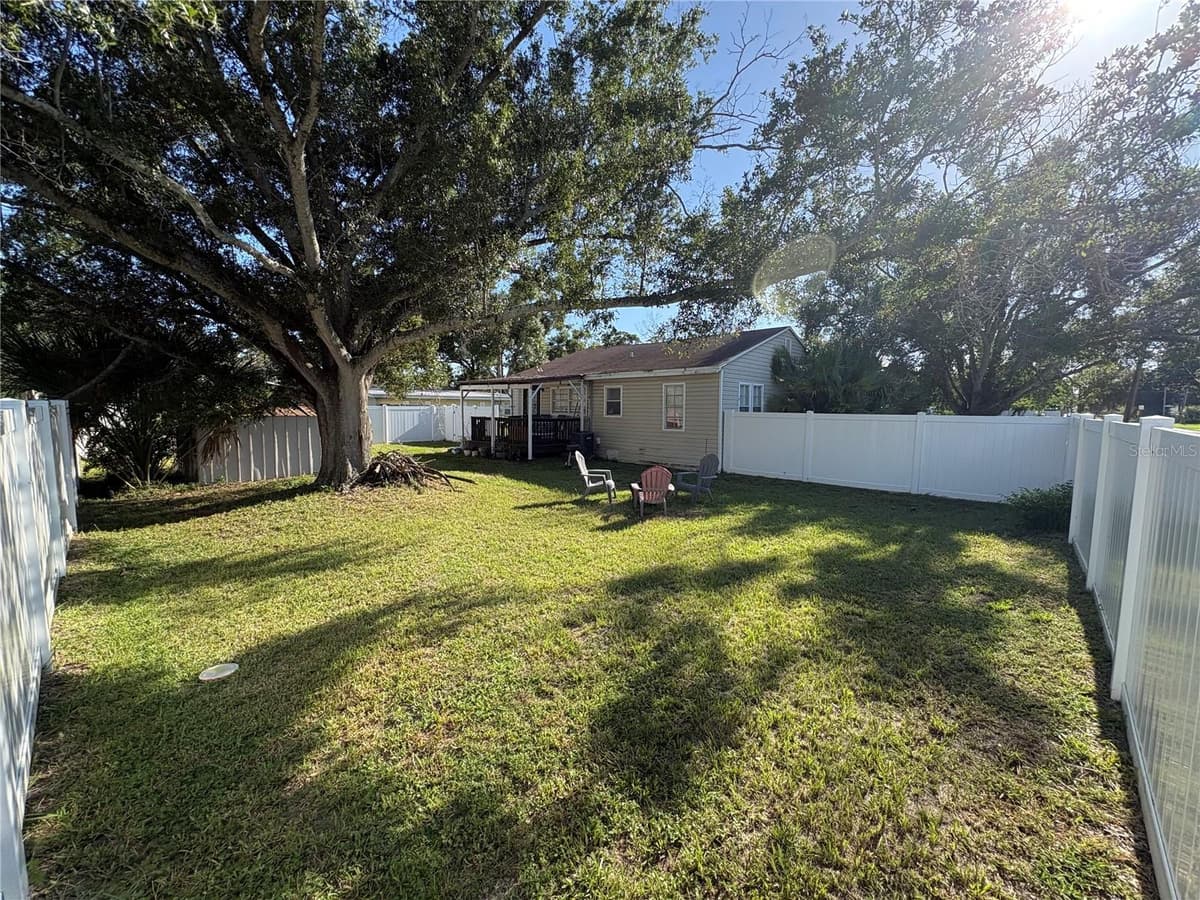 6302 ADELIA AVENUE — photo 24 of 33