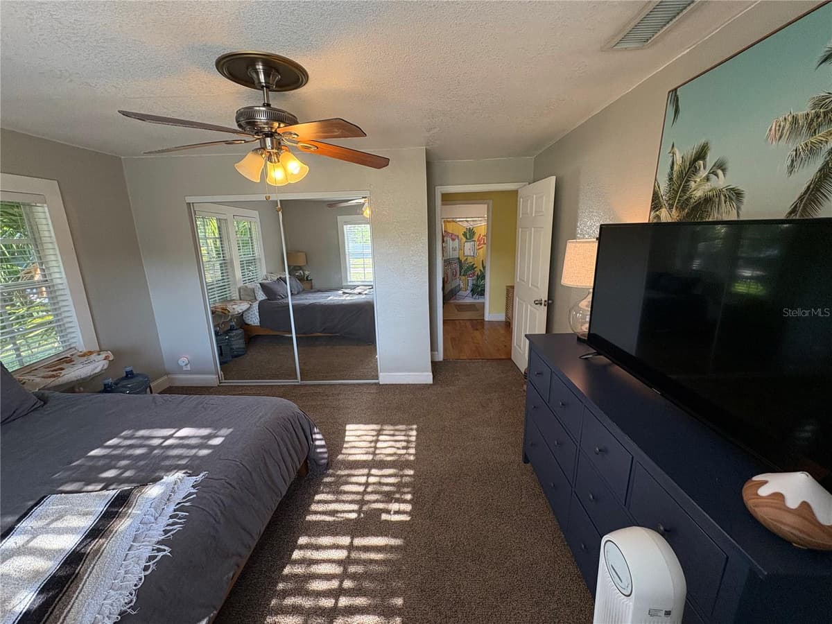 6302 ADELIA AVENUE — photo 16 of 33