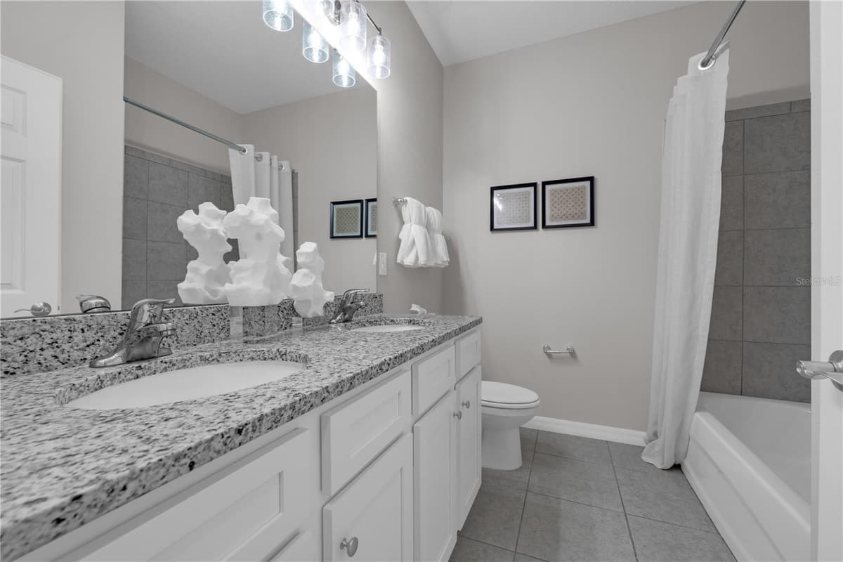 1713 FLAG STREET — photo 12 of 42