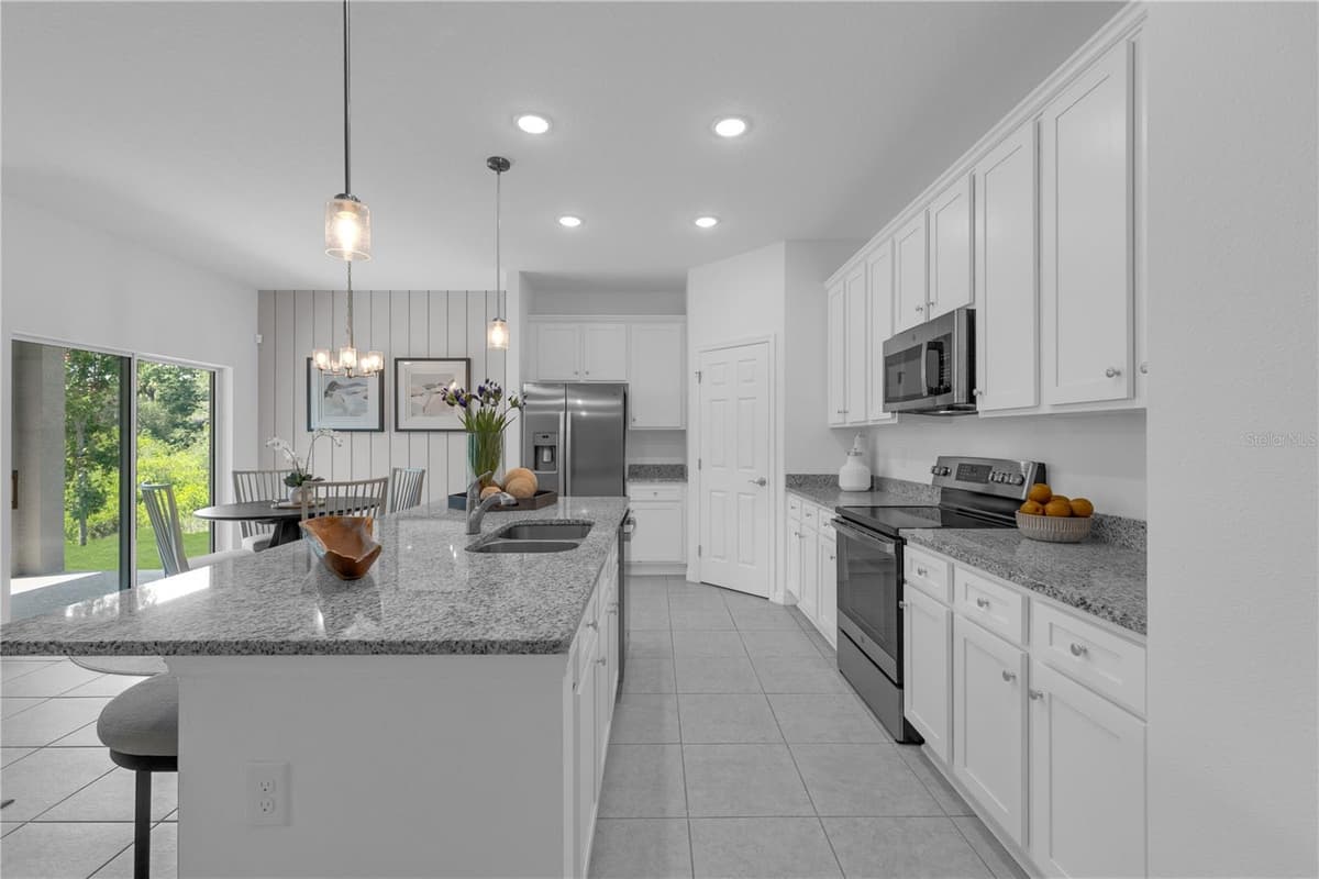 1713 FLAG STREET — photo 14 of 42