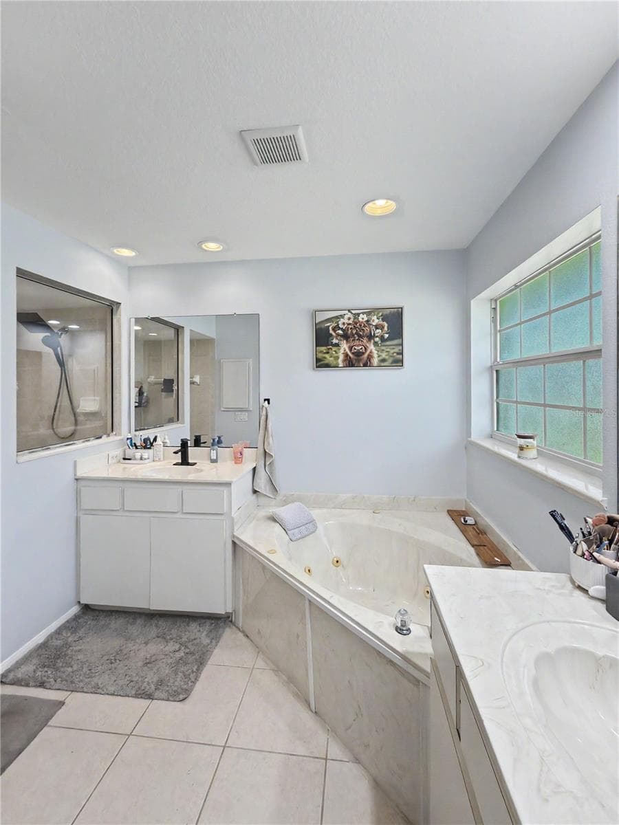 2928 ABBOTSFORD STREET — photo 16 of 29