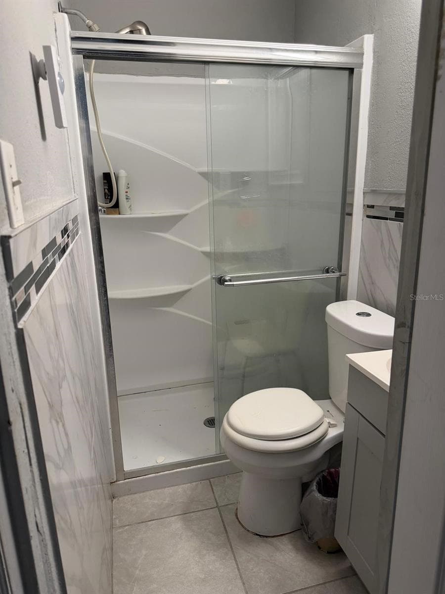711 EMORY AVENUE — photo 19 of 29
