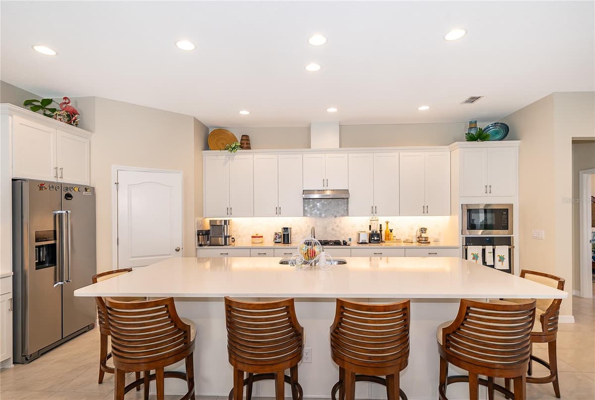 7789 FOUR SEASONS BOULEVARD — photo 17 of 36