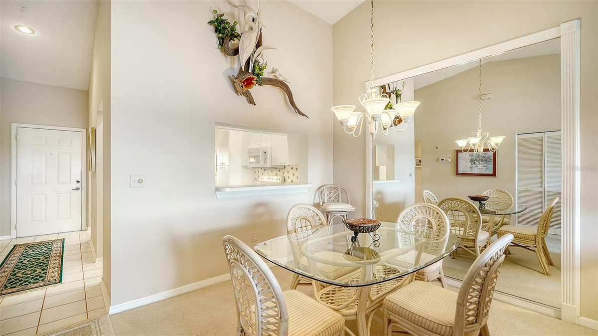 9330 CLUBSIDE CIRCLE — photo 10 of 59