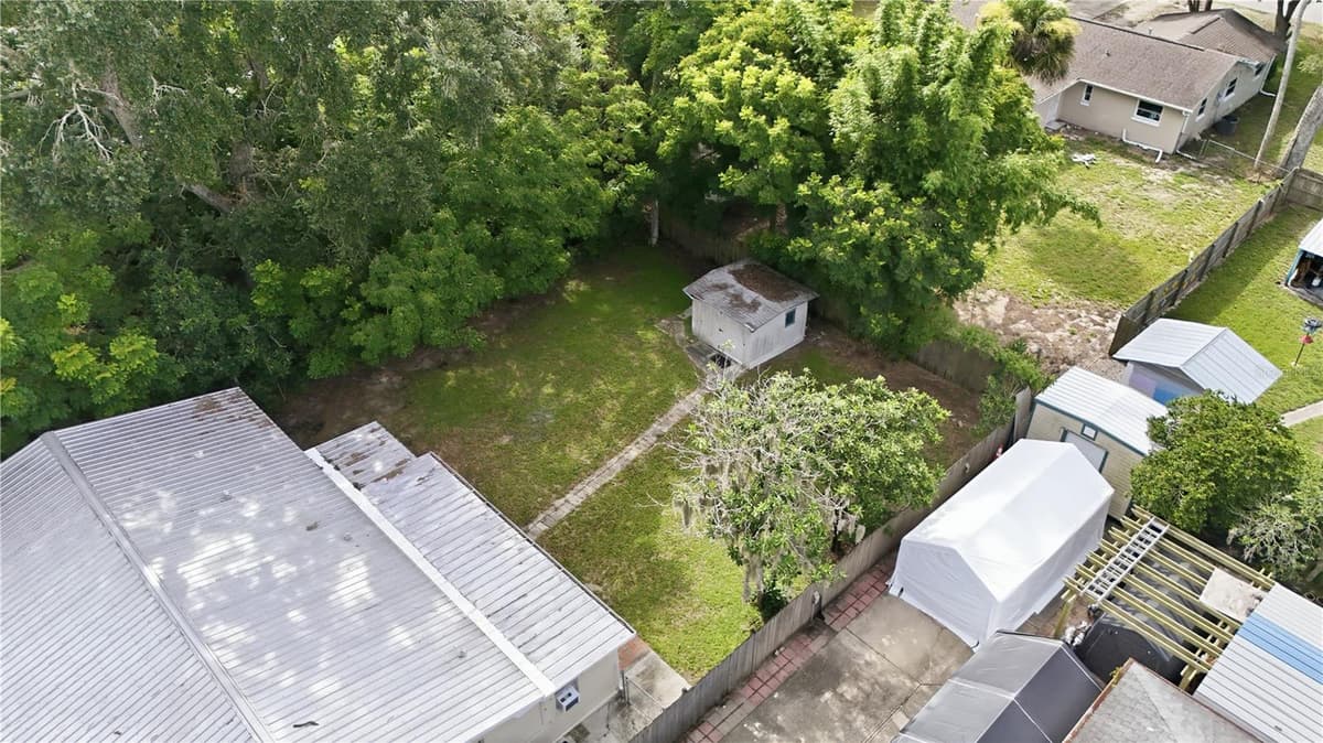205 PONCE STREET — photo 31 of 35