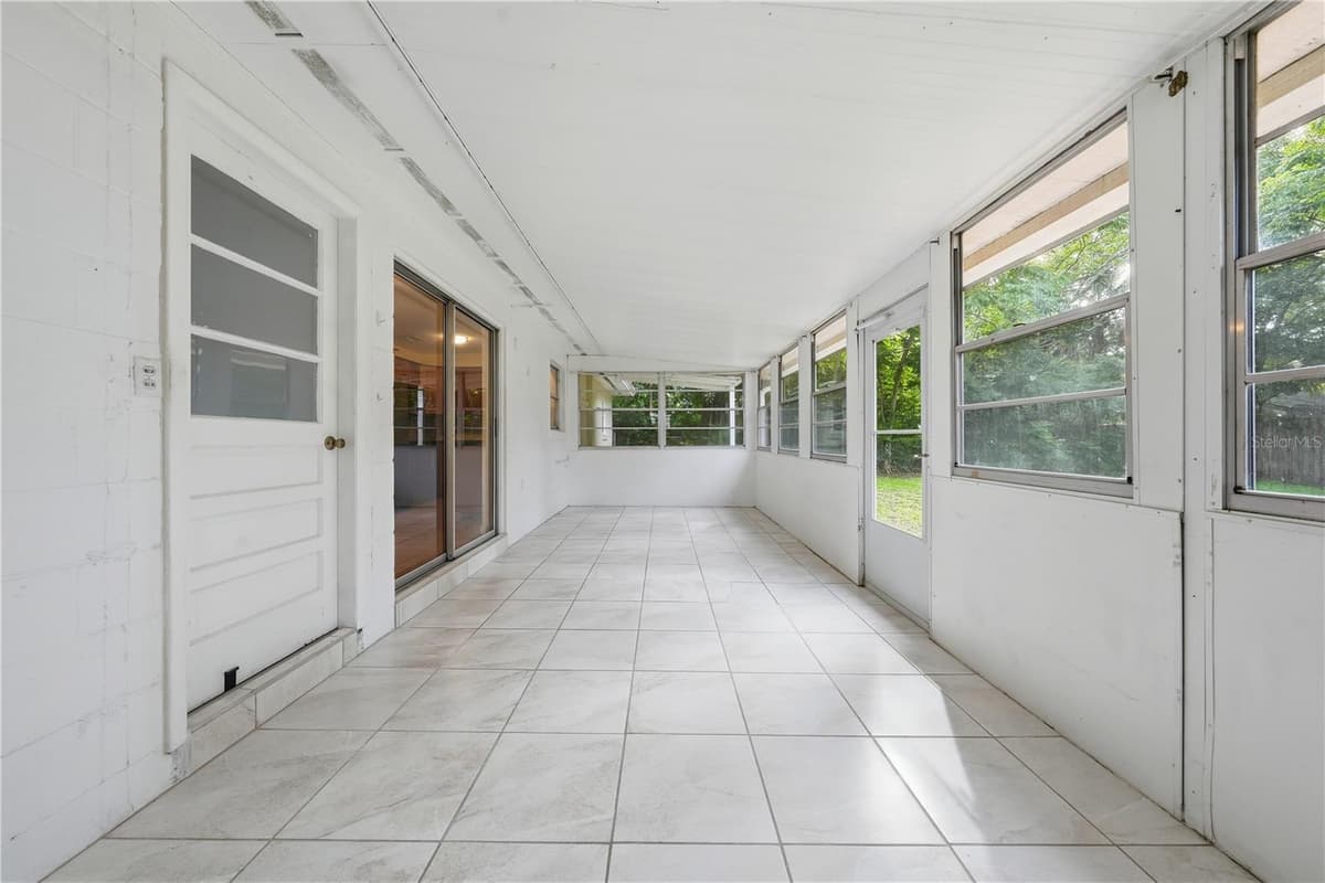 205 PONCE STREET — photo 24 of 35