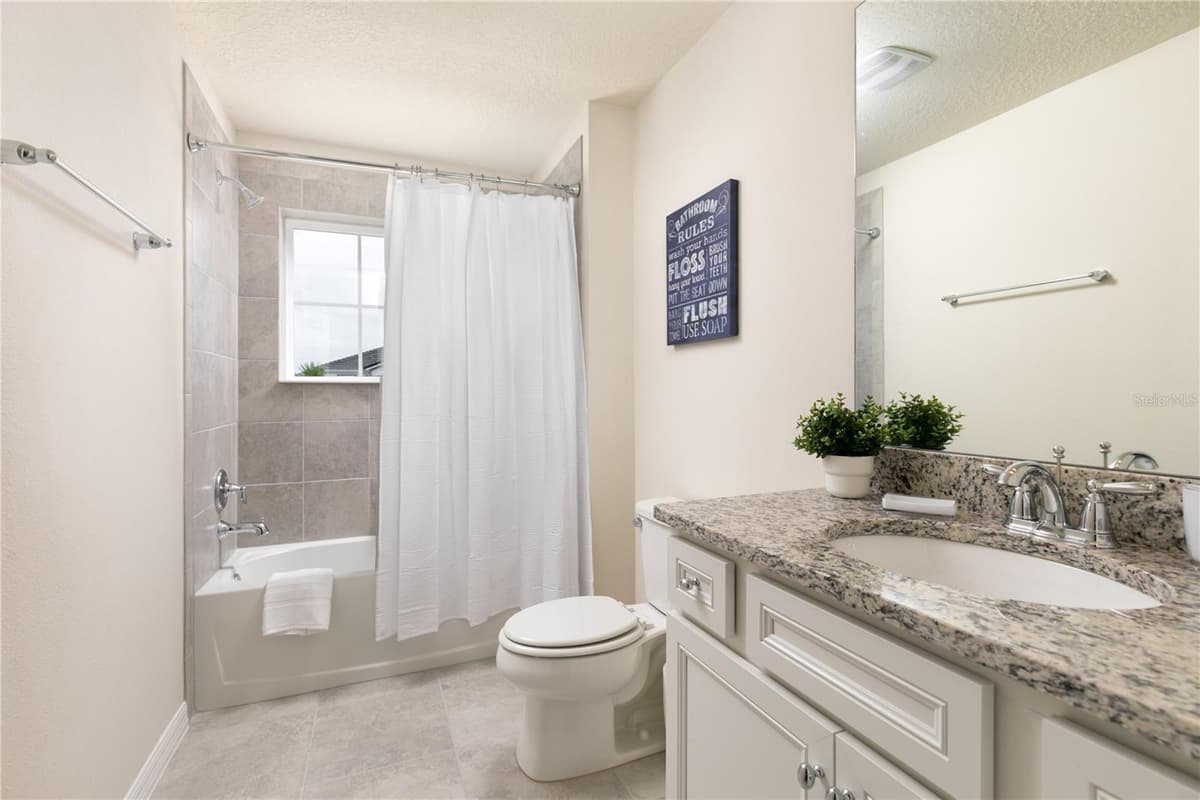 7376 OAKMOSS LOOP — photo 21 of 34