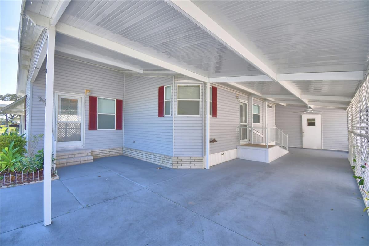 6086 SOUTHERN OAKS DRIVE — photo 56 of 66