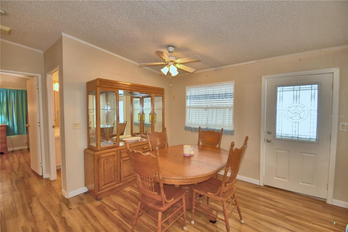 6086 SOUTHERN OAKS DRIVE — photo 17 of 66