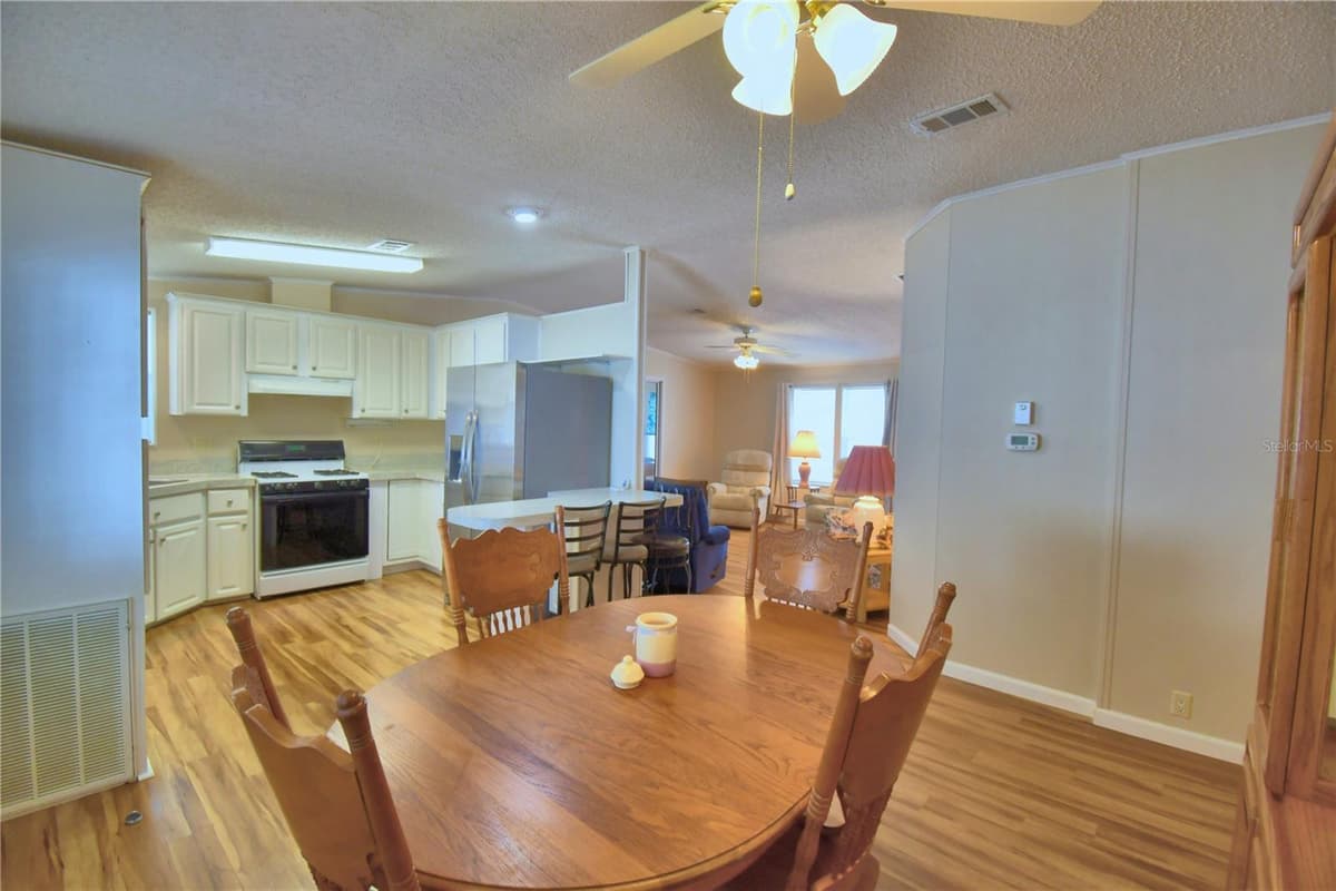 6086 SOUTHERN OAKS DRIVE — photo 53 of 66