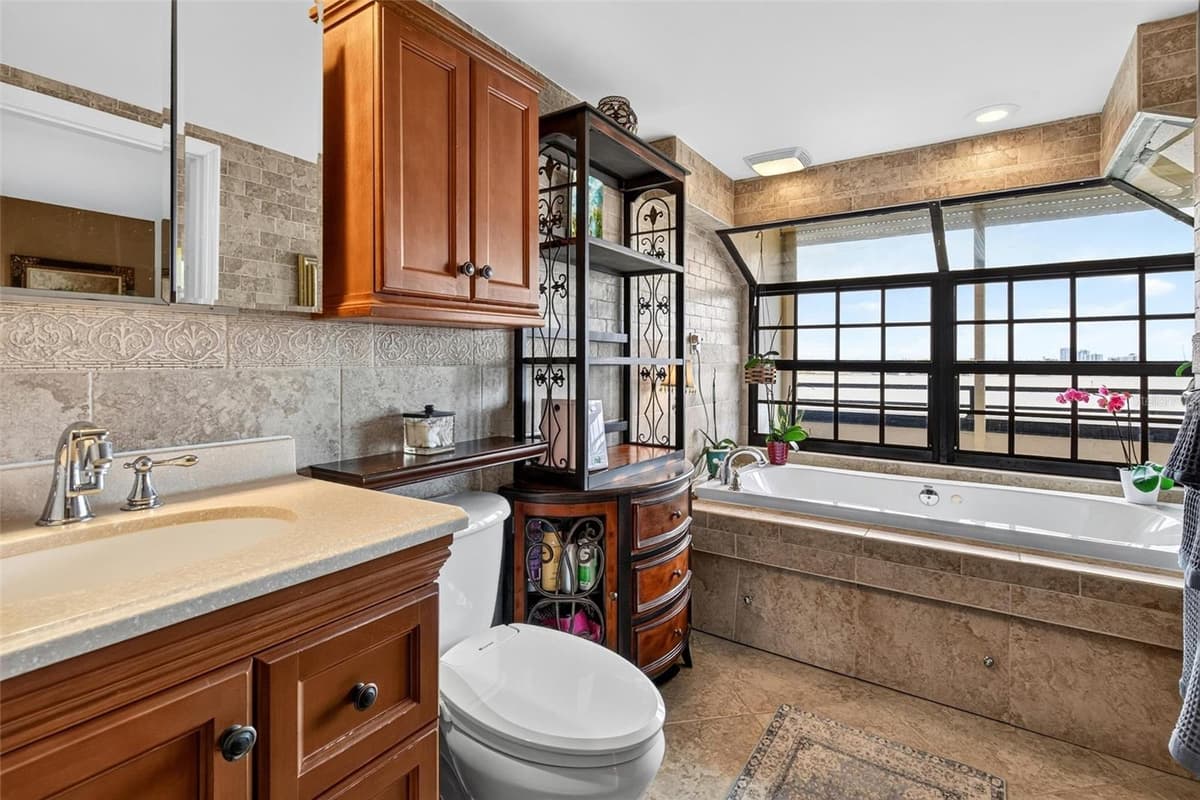 744 MARINA POINT DRIVE — photo 34 of 64