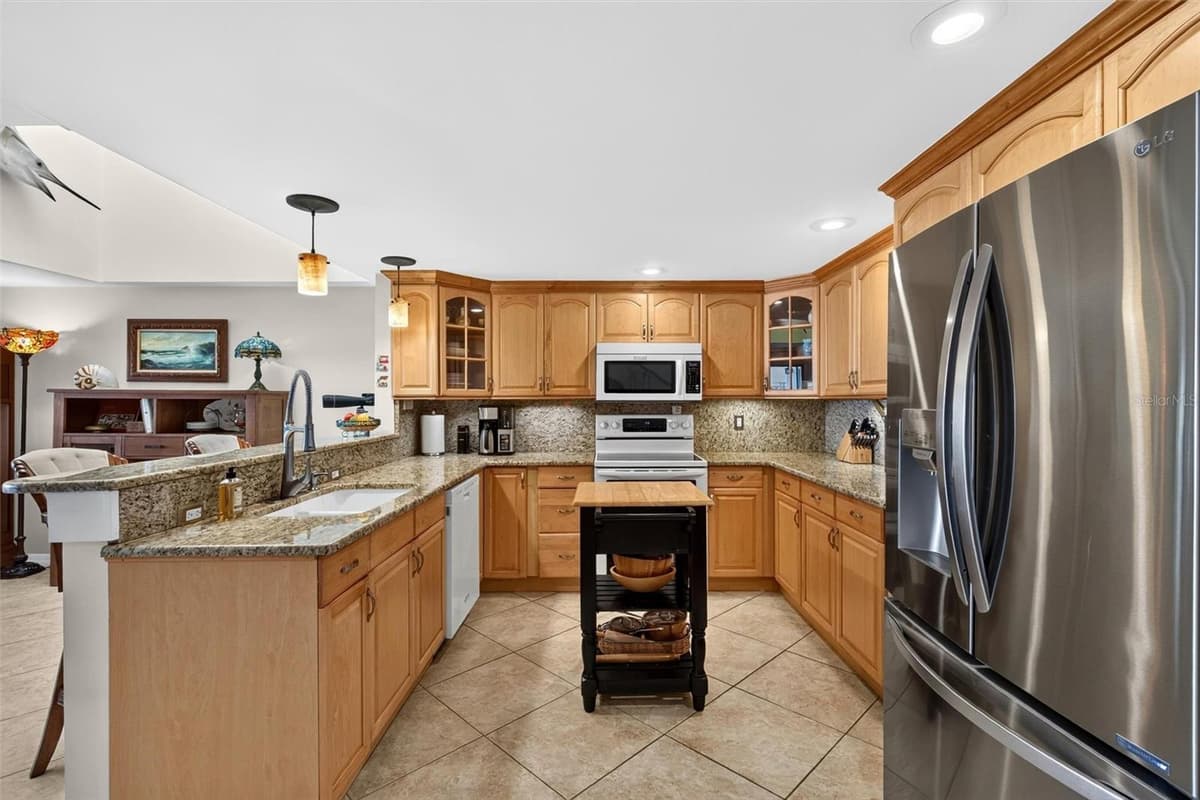 744 MARINA POINT DRIVE — photo 8 of 64