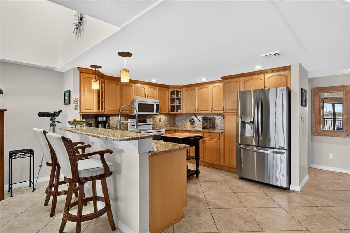 744 MARINA POINT DRIVE — photo 9 of 64