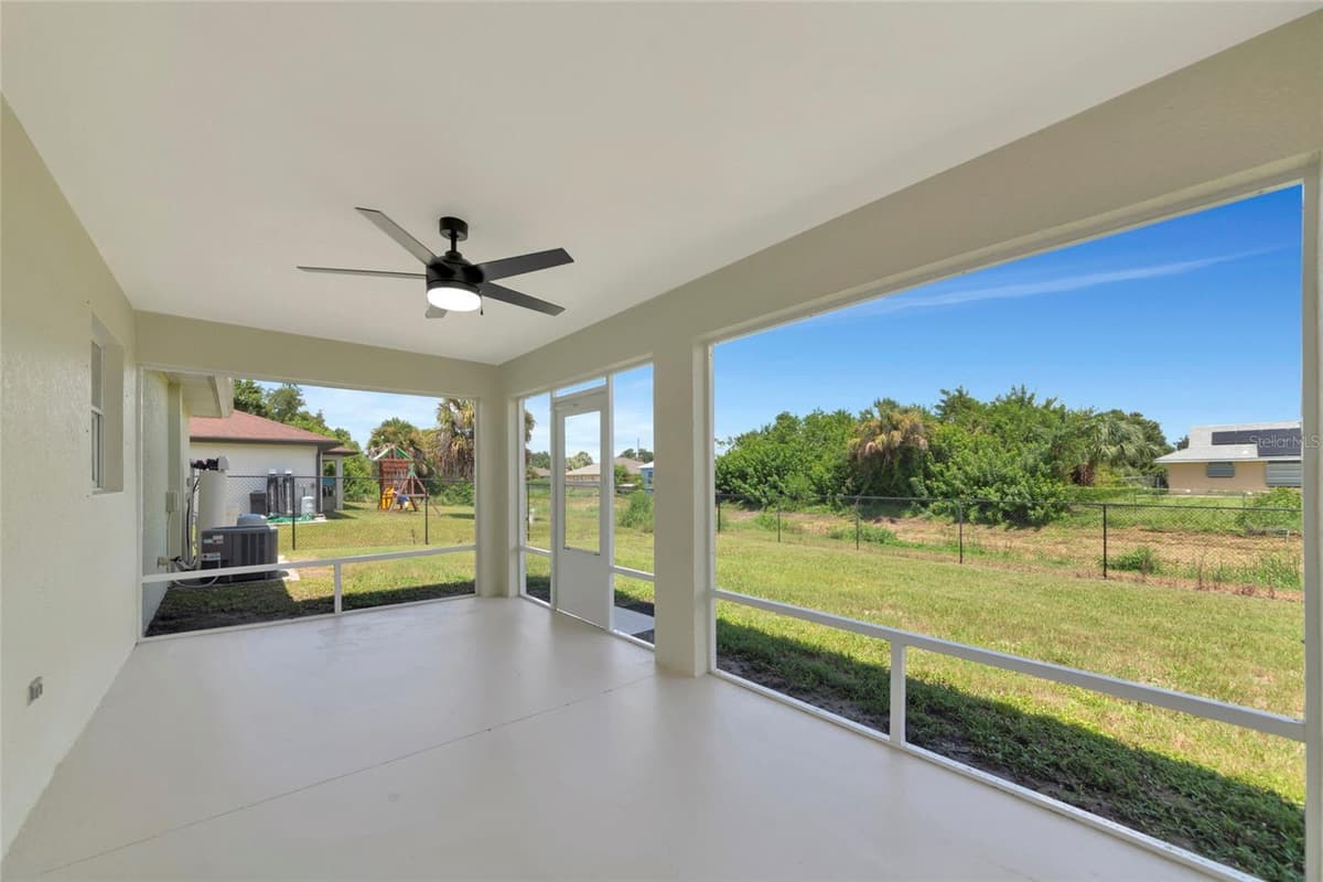 7680 LAMPLIGHTER AVENUE — photo 34 of 41