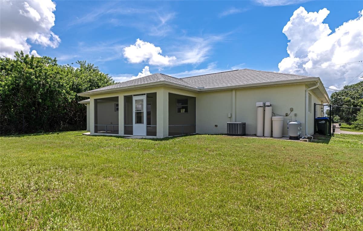 7680 LAMPLIGHTER AVENUE — photo 39 of 41