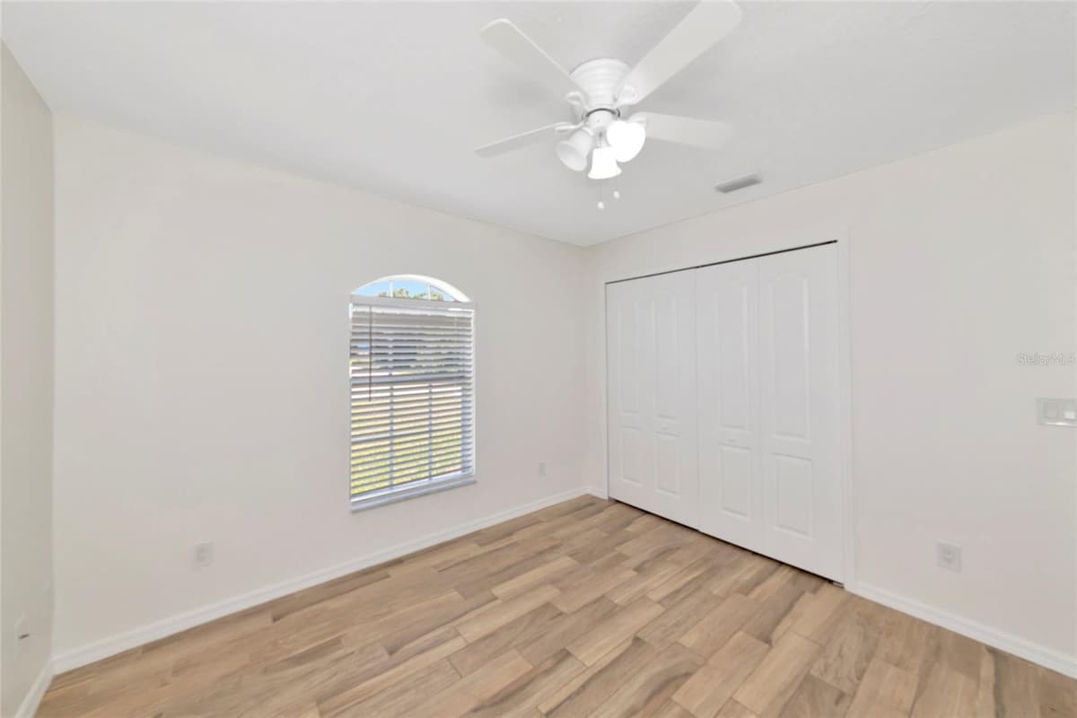7680 LAMPLIGHTER AVENUE — photo 20 of 41