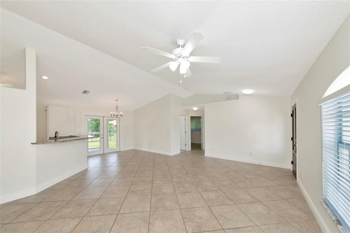 7680 LAMPLIGHTER AVENUE — photo 7 of 41
