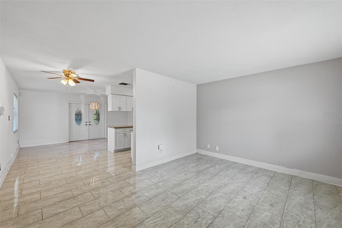 9810 54TH STREET — photo 12 of 43