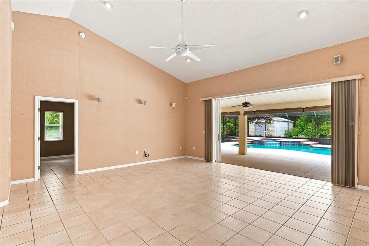 5928 OAKMONT DRIVE — photo 20 of 66