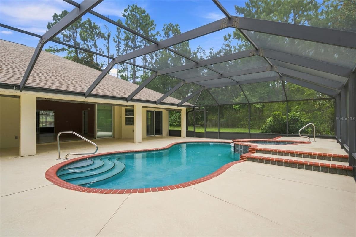 5928 OAKMONT DRIVE — photo 7 of 66