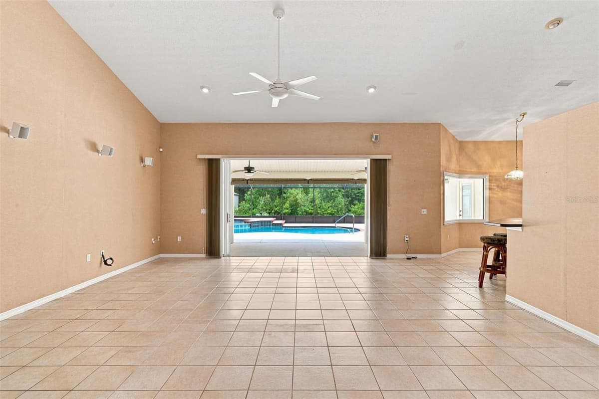 5928 OAKMONT DRIVE — photo 3 of 66