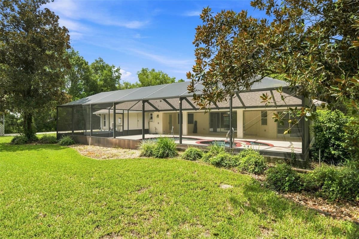 5928 OAKMONT DRIVE — photo 38 of 66