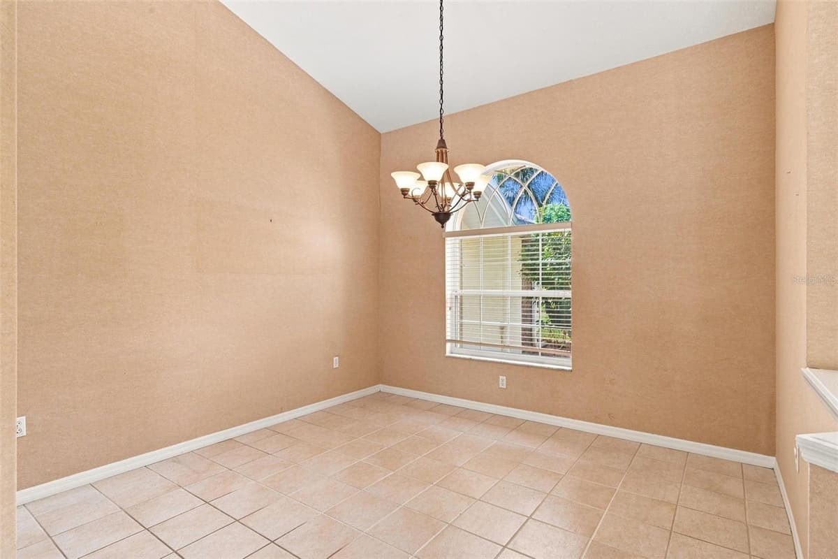 5928 OAKMONT DRIVE — photo 25 of 66