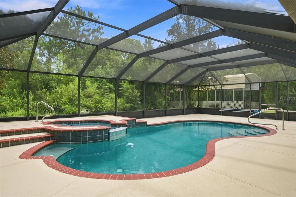 5928 OAKMONT DRIVE — photo 37 of 66