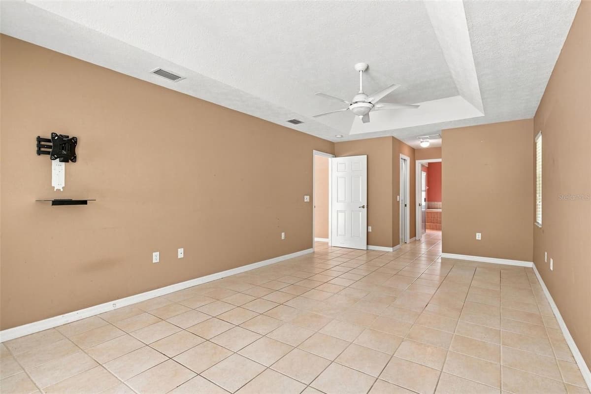 5928 OAKMONT DRIVE — photo 45 of 66