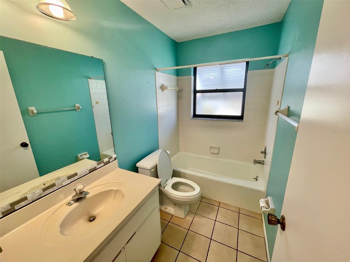 137 DRIFTING SANDS DRIVE — photo 31 of 51