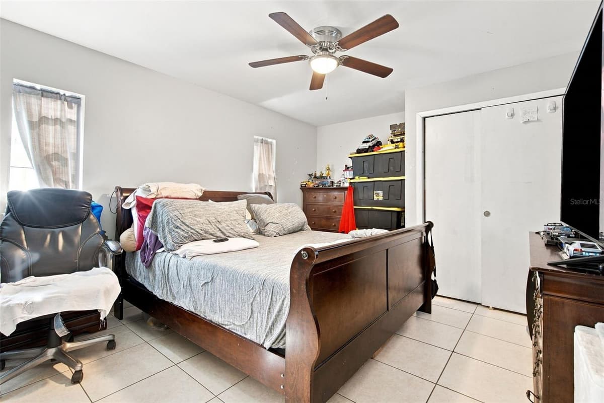 618 CARIBOU COURT — photo 11 of 27