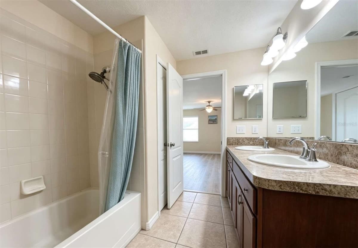 8505 BROKEN WILLOW COURT — photo 26 of 44