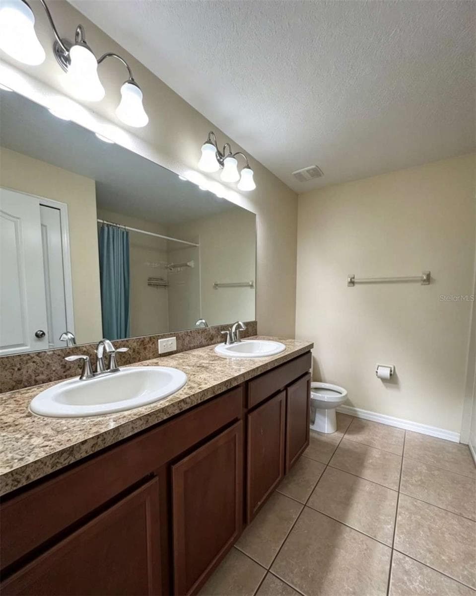 8505 BROKEN WILLOW COURT — photo 25 of 44