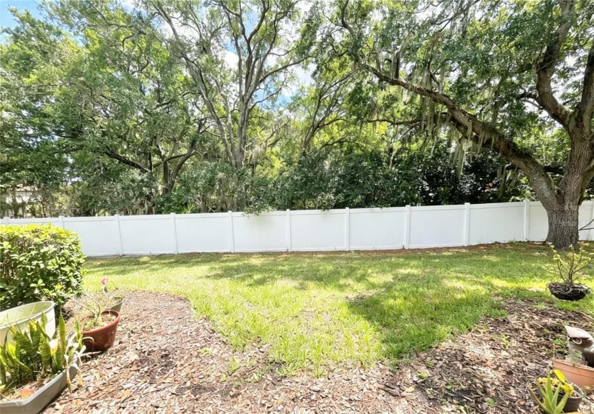 8505 BROKEN WILLOW COURT — photo 32 of 44