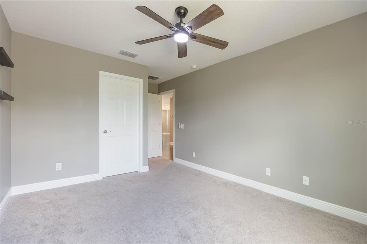 19457 REDWOOD POINT DRIVE — photo 31 of 60
