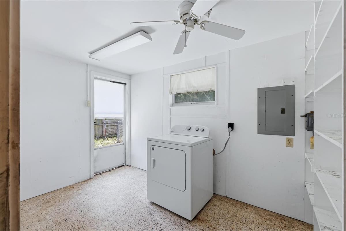 1302 32ND STREET — photo 15 of 26