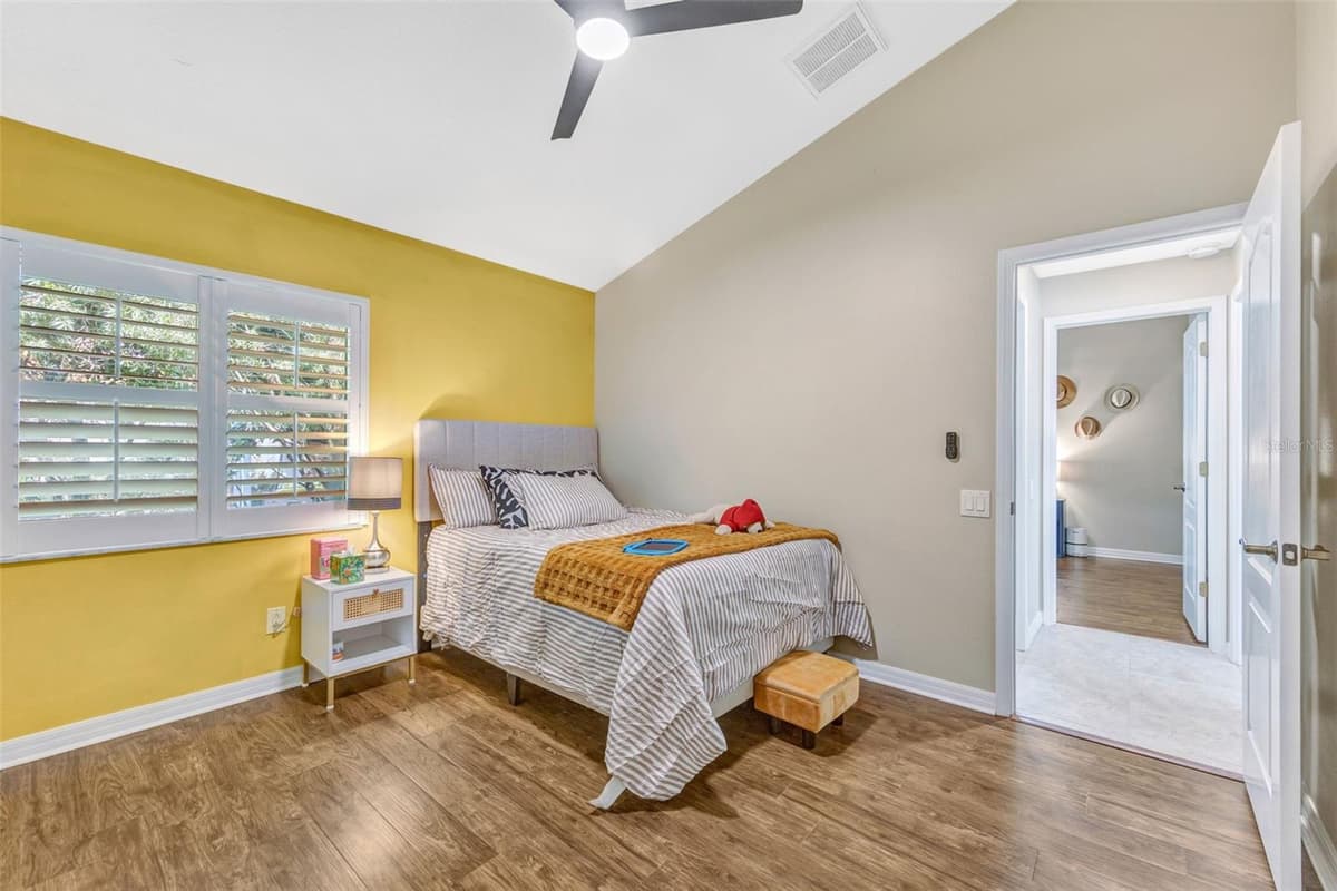 23302 GRACEWOOD CIRCLE — photo 42 of 57