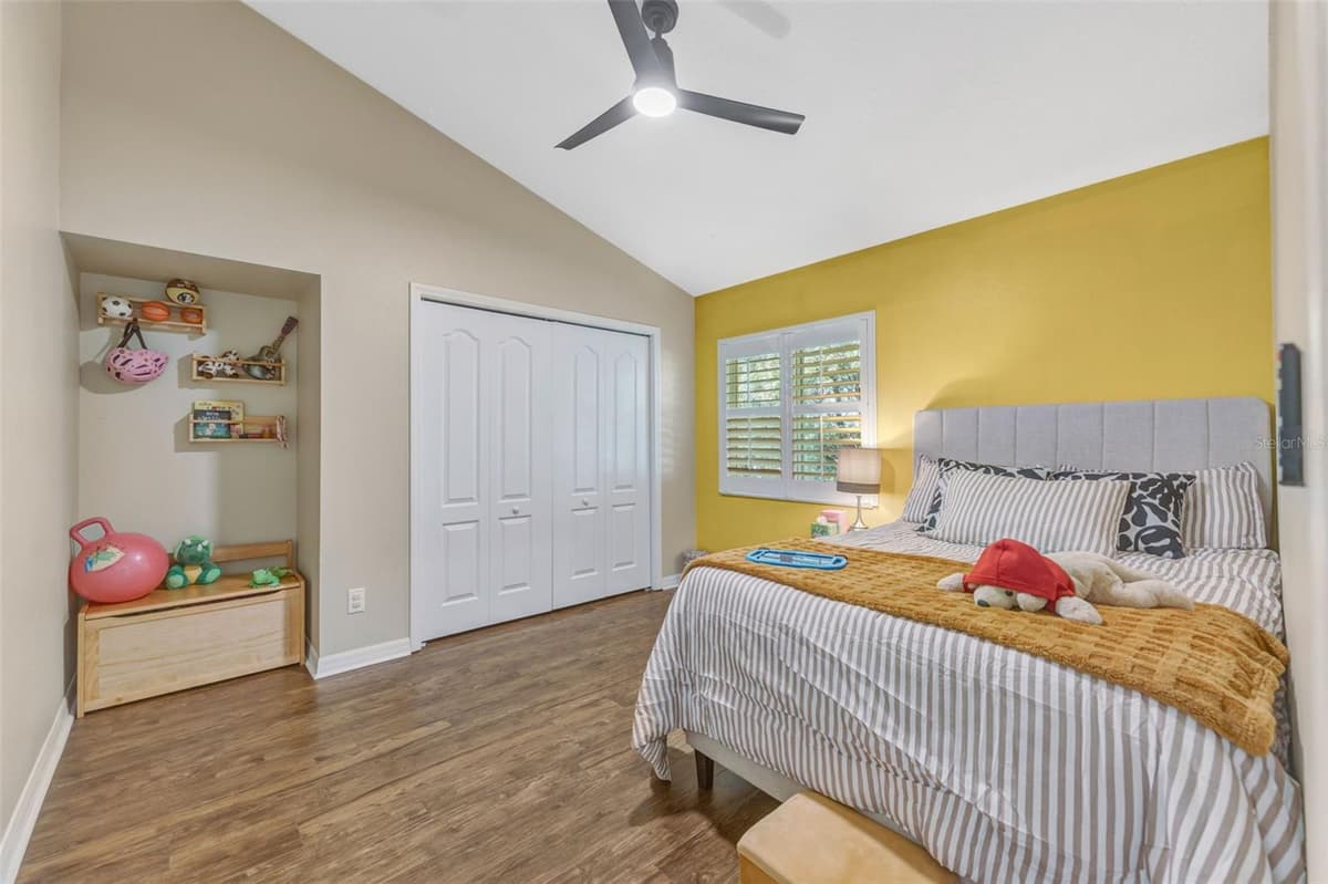 23302 GRACEWOOD CIRCLE — photo 41 of 57