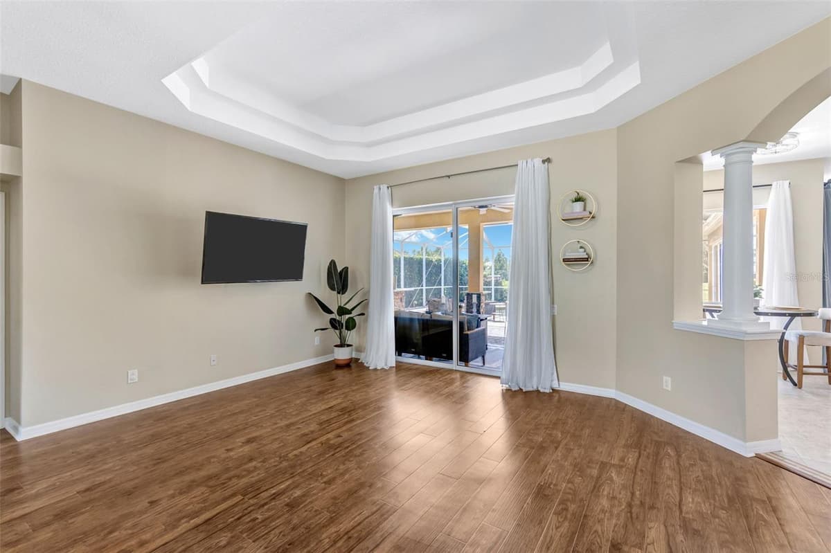 23302 GRACEWOOD CIRCLE — photo 6 of 57