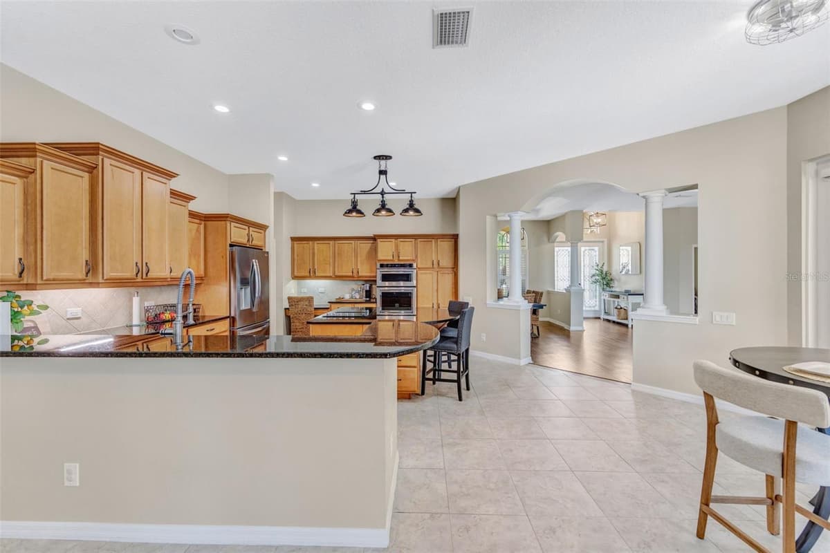 23302 GRACEWOOD CIRCLE — photo 13 of 57