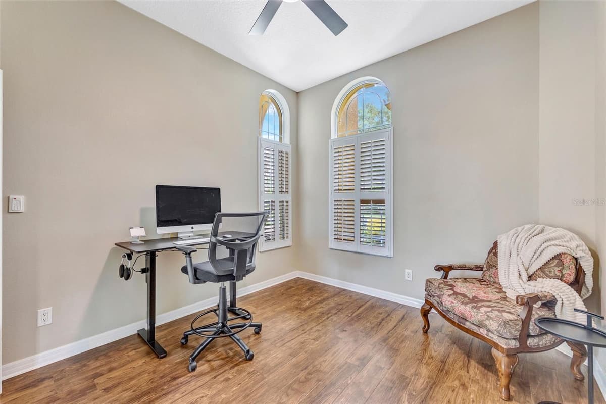 23302 GRACEWOOD CIRCLE — photo 18 of 57