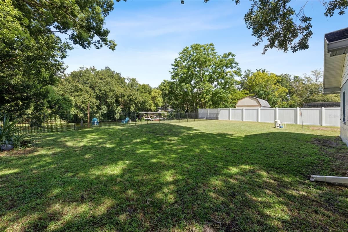 27821 LOIS DRIVE — photo 32 of 50